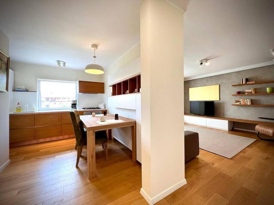 Bright And Modern Home Тимишоара Екстериор снимка